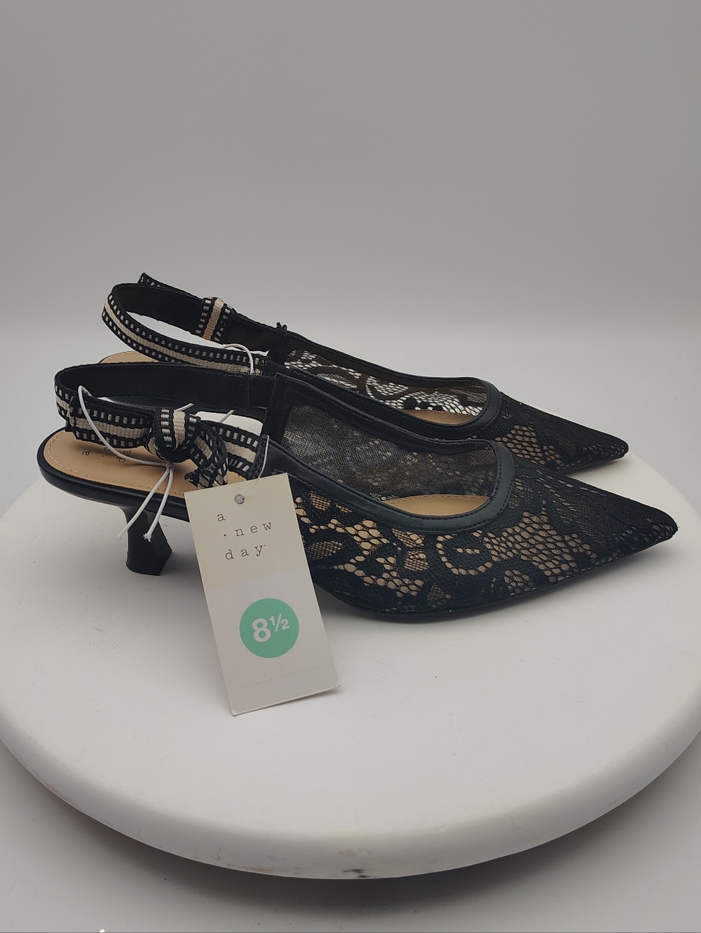 New A New Day Black Lace Illusion Slingback Pointed Heels SIze Woman's 8.5 - Picture 6 of 12